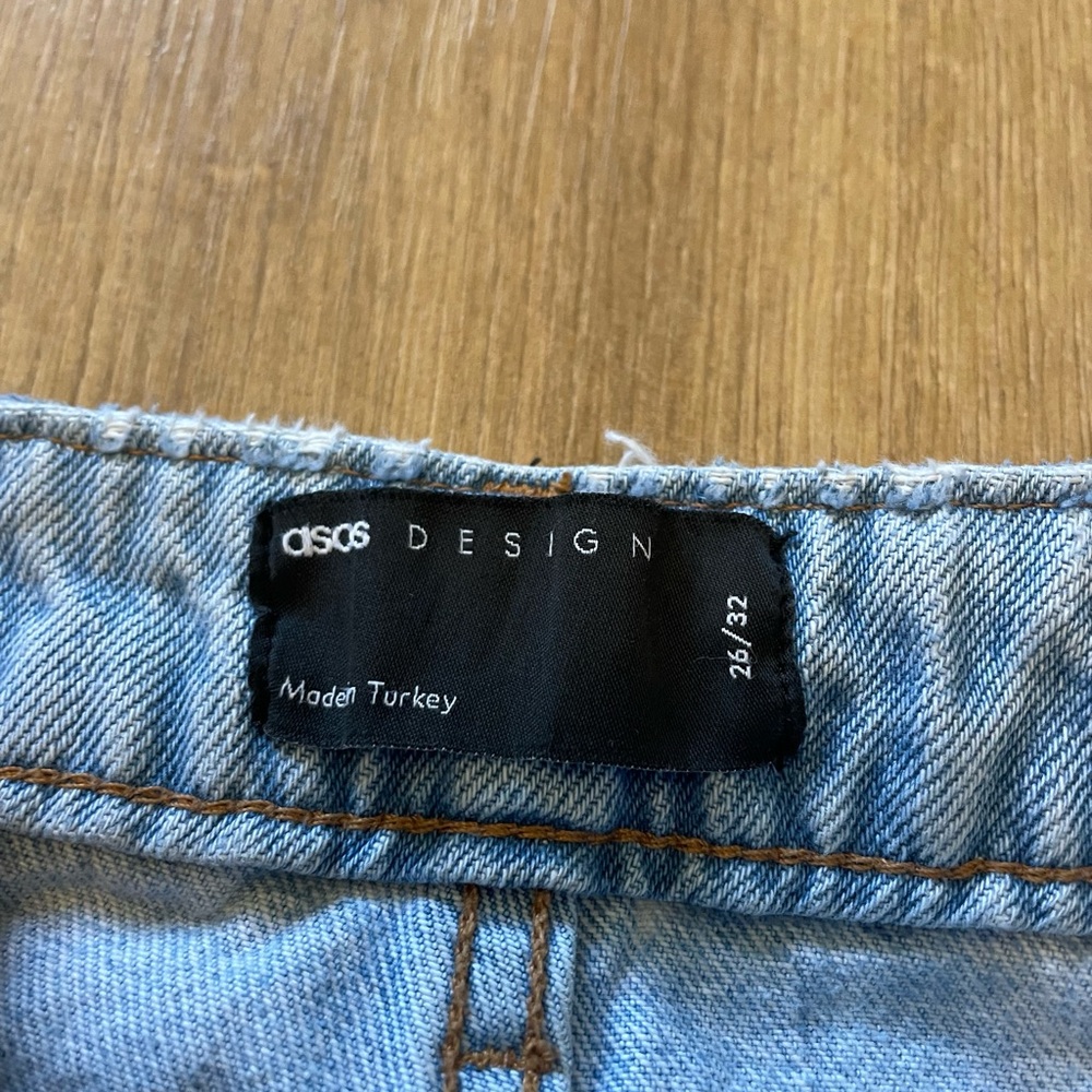 ASOS Wide Leg High Waisted Ripped Denim Jeans Light wash size 26 - Picture 4 of 5